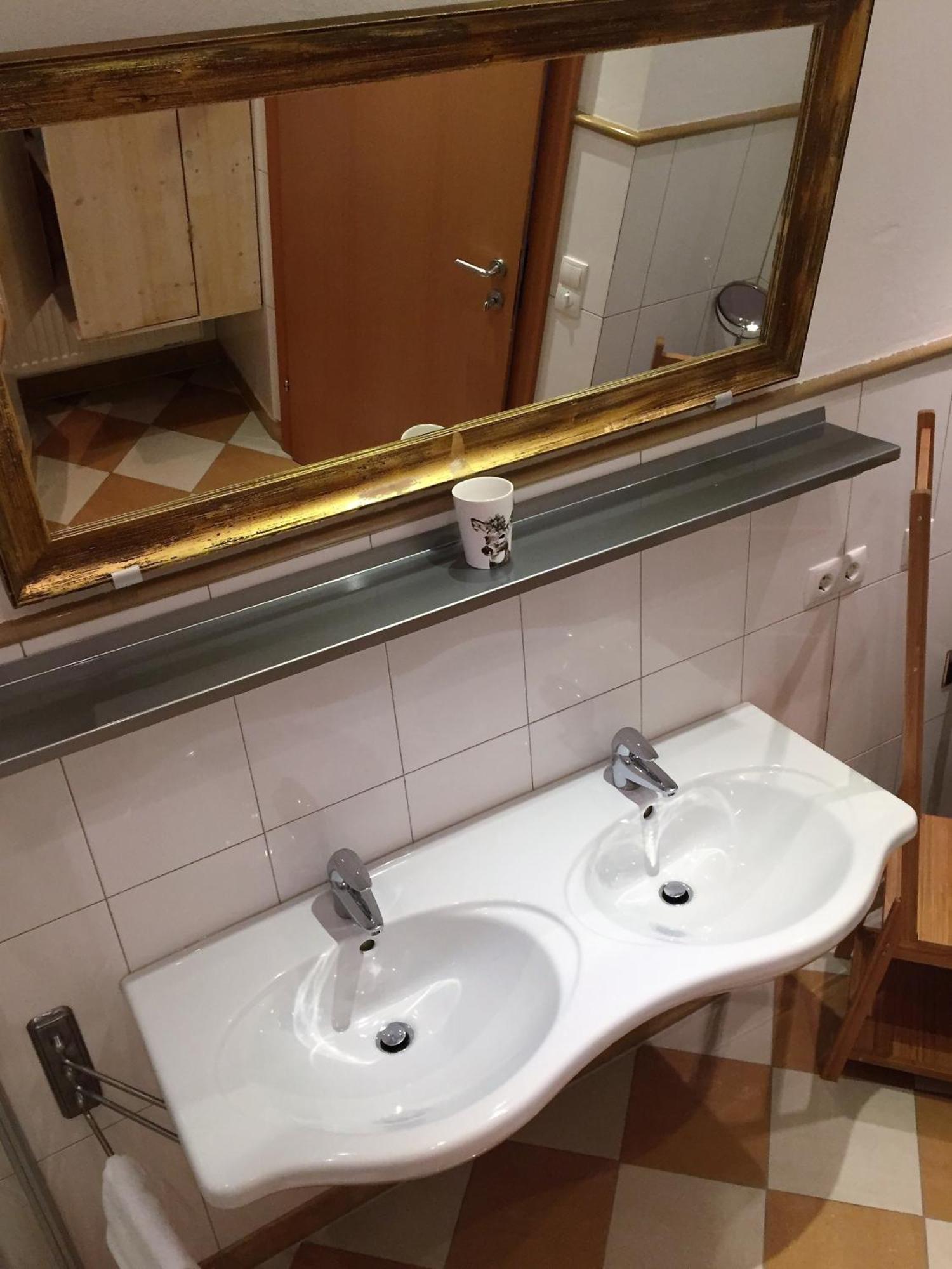 Ferienwohnungen Ellmer フラッハウ 部屋 写真